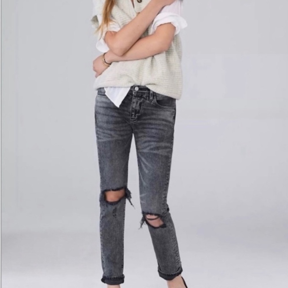 Anthropologie Pilcro The Slim Boyfriend Jeans